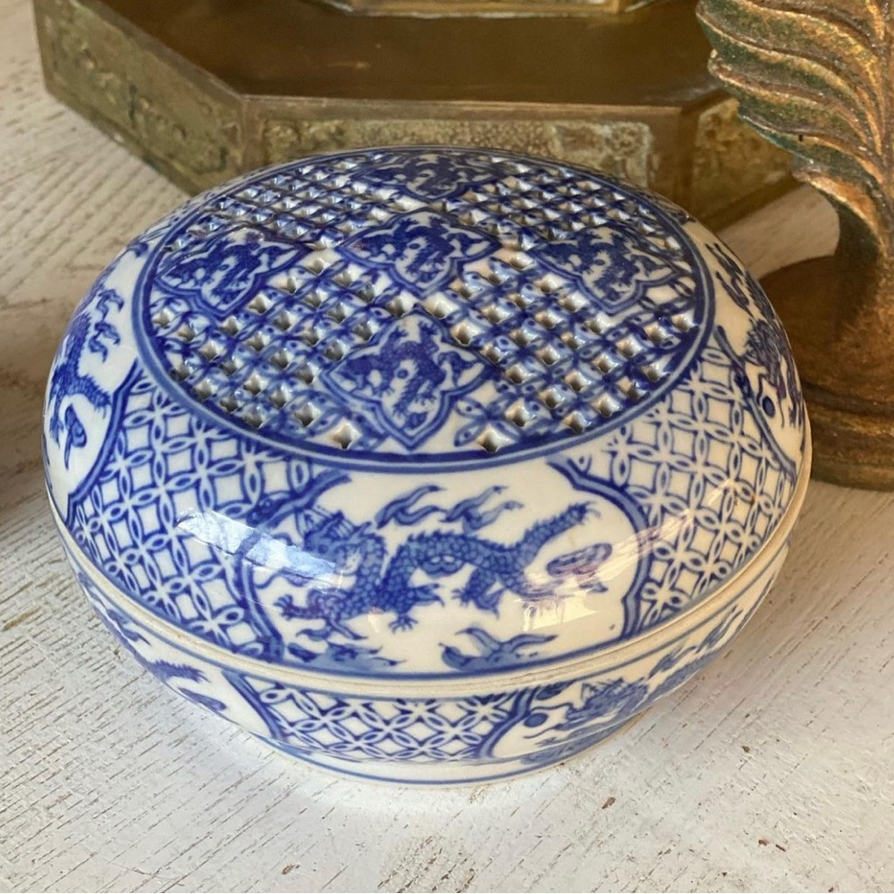 Vintage Andrea by Sadek blue and white trinket dish
